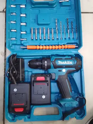 Makita Rechargeable Cordless Drill+ Drill Bits and Sockets