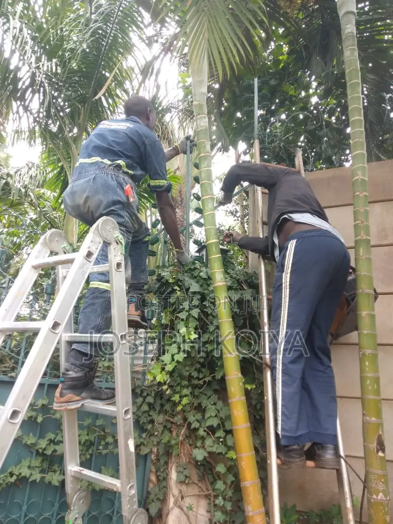 Fence Technician