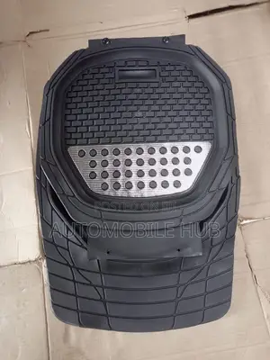 Universal 5pc Floor Mat Set | Automobile Hub Nairobi