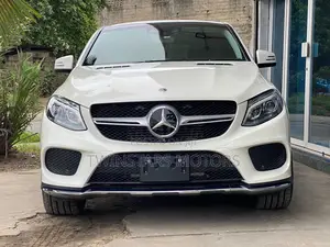 Mercedes-Benz GLE-Class GLE 350d 4MATIC 2018 White