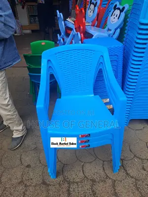 Strong and Good Quality Complex Plastic Chair