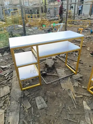 Manicure Table, White and Gold 
