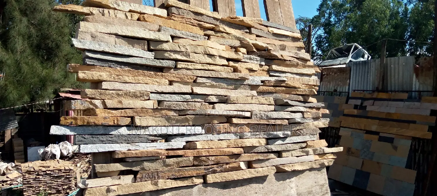 Wall Clouding Mazeras Slabs