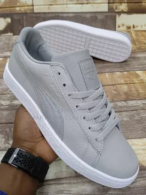 Puma Suede