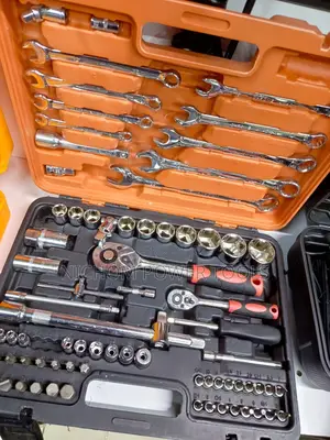 Quality 82pcs Socket Spanner Set