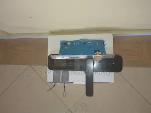 Intelligent Apartment Automatic Access Smart Lock With RFID