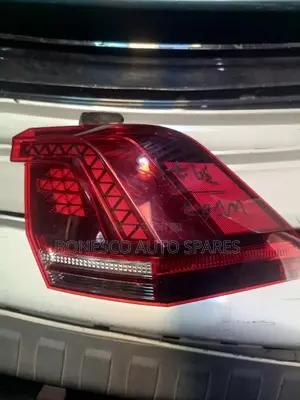 Volkswagen Tiguan R 2017_2019 Taillight/Backlight/Rear Light