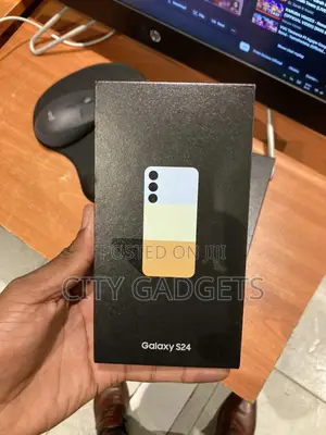 New Samsung Galaxy S24 256 GB Blue