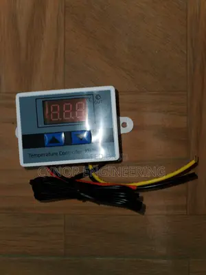 Precision Temperature Regulation 220V AC 1500W