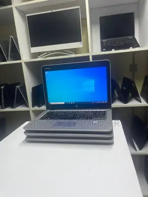 Laptop HP EliteBook 820 G3 8GB Intel Core I5 HDD 256GB