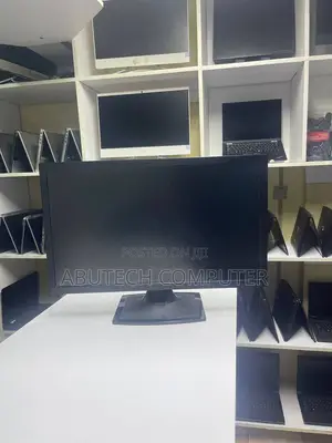 22 Inches Monitor