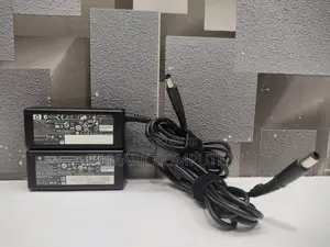 EX UK Original HP Big Pin 65W 19.5V 3.33A AC Adapter