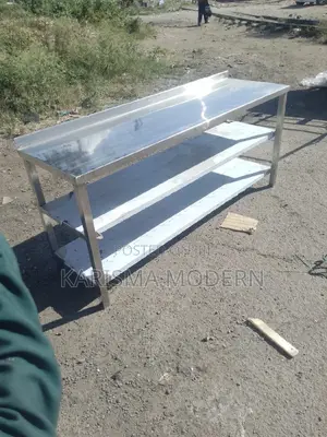 Double Undershelve With Working Top