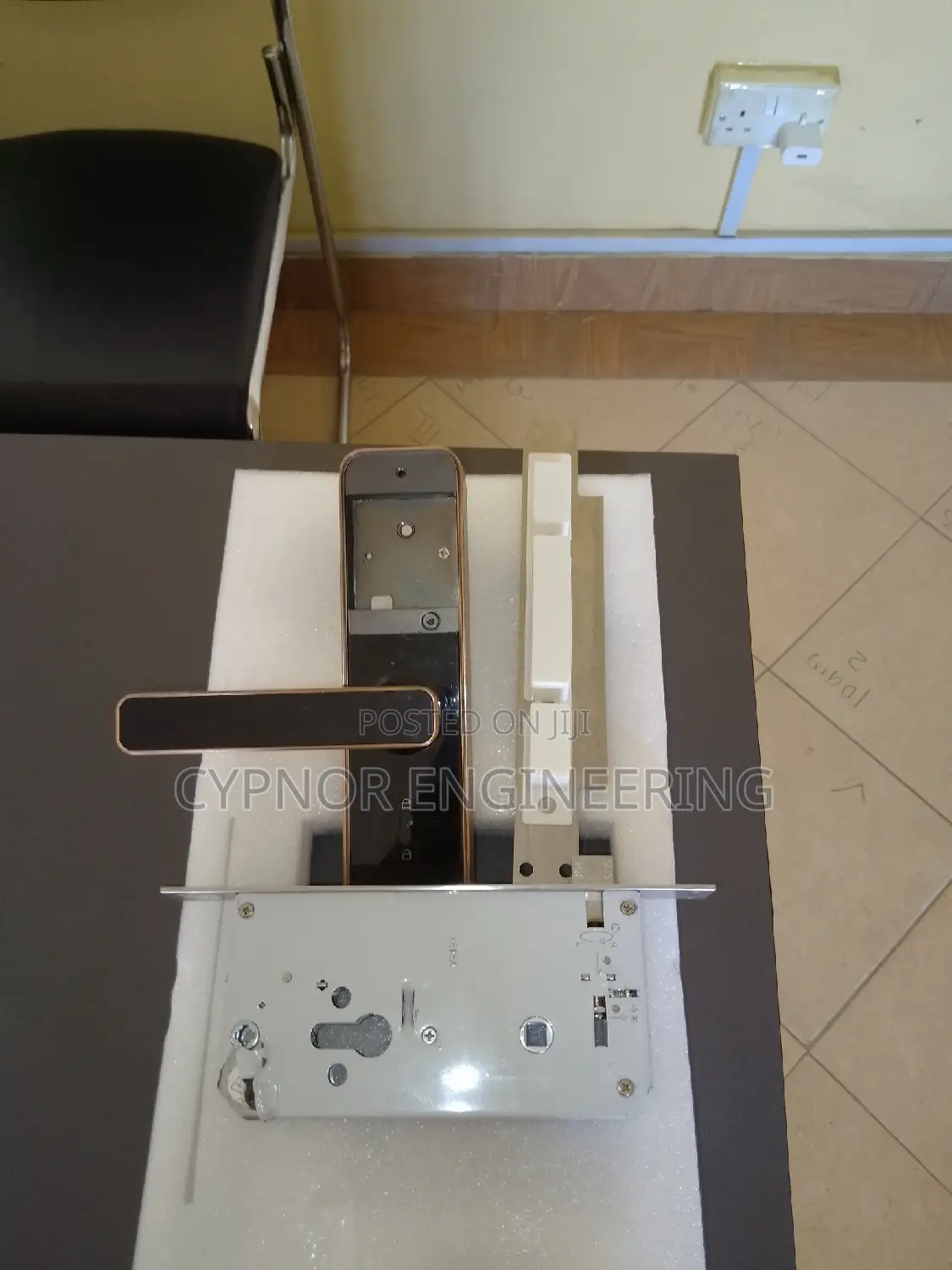 Excellent Biometric Passcode Keypad Touch Smart Door Lock