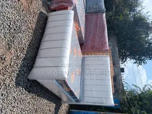 White 5/6 Bed