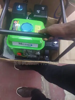 Quality Milano Concrete Vibrator