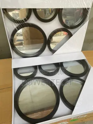 .5in 1 Decor Mirrors *