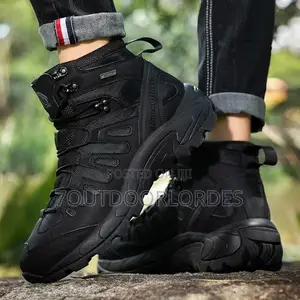 888 Outdoor Boots