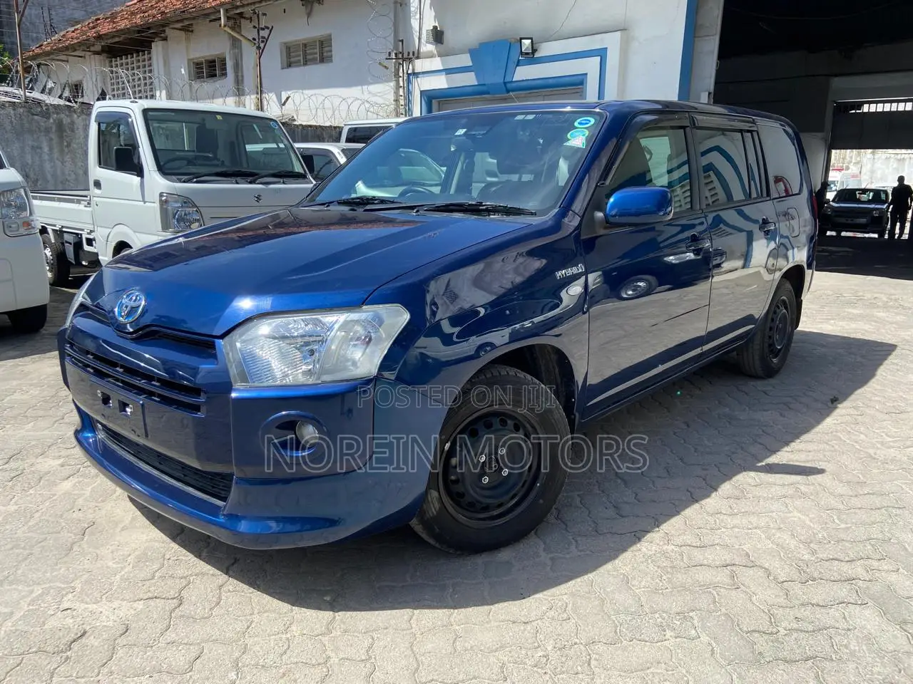 Toyota Succeed 2018 Blue