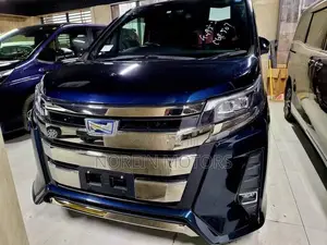 Toyota Noah 2019 Blue