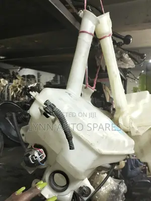 Toyota Axio, Fielder Water Bottle for Cooling Radiator