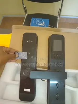 Wifi Enabled Confidence Smart Biometric Security Lock