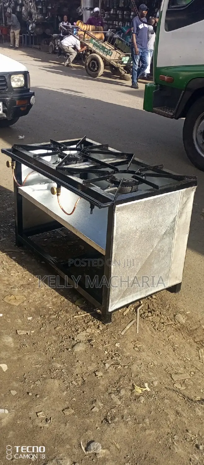 Closed Two Burner Gas Grill Jikos/40
