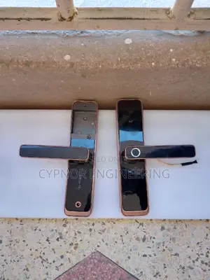 Enhanced Wooden Door Lock Access With Fingerprint Sensor