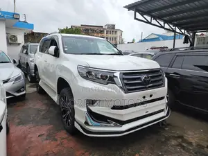 Toyota Land Cruiser Prado 2020 Off white