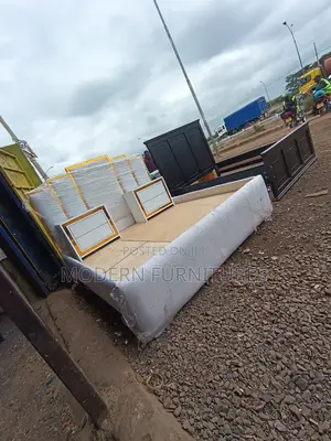 5/6 Modern Bed