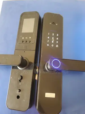 Smart Biometric Locks Redefining Workplace Security