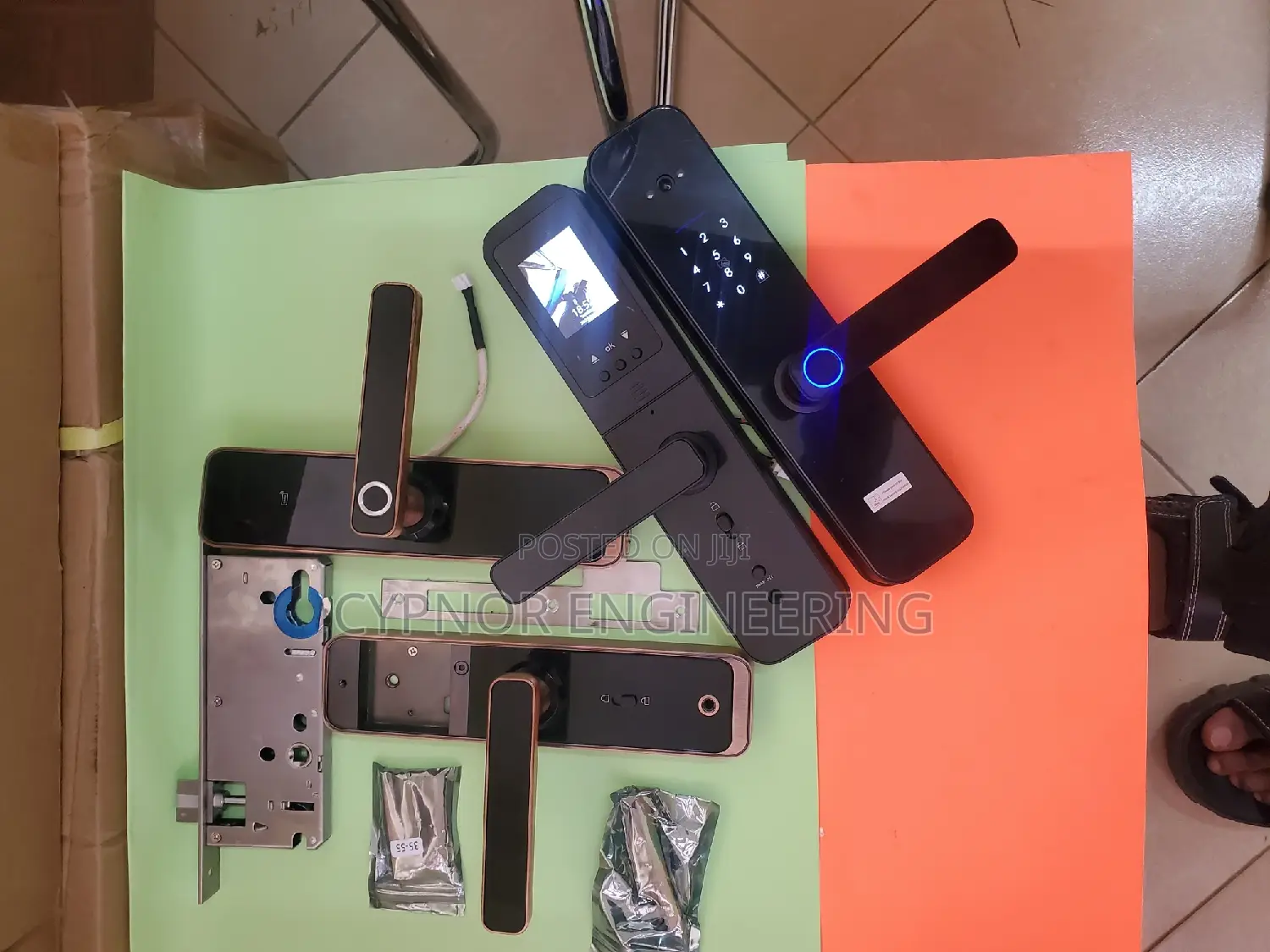 Biometric Ease Keyless Entry for Hotel Room Security