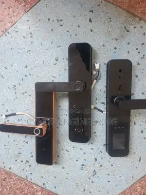 Smart Biometric Locks Ensuring Office Safety