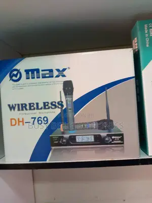 Omax. 769 Wireless Microphone Available