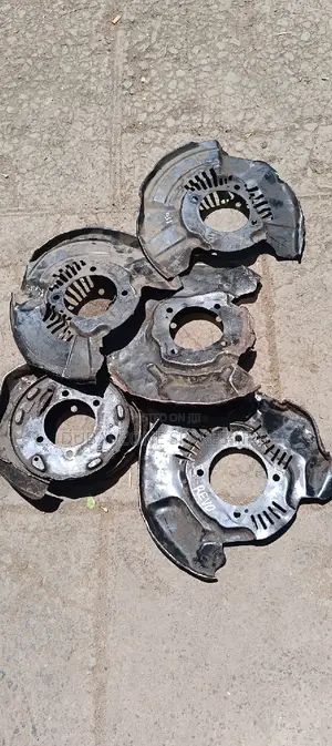 Prado, J120,J150, Shogun,Hilux Vigo D-4d, Revo Back Plates.