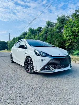 Toyota Aqua 2018 White