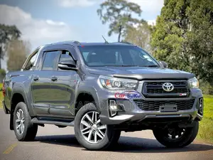 Toyota Hilux 2018 Gray