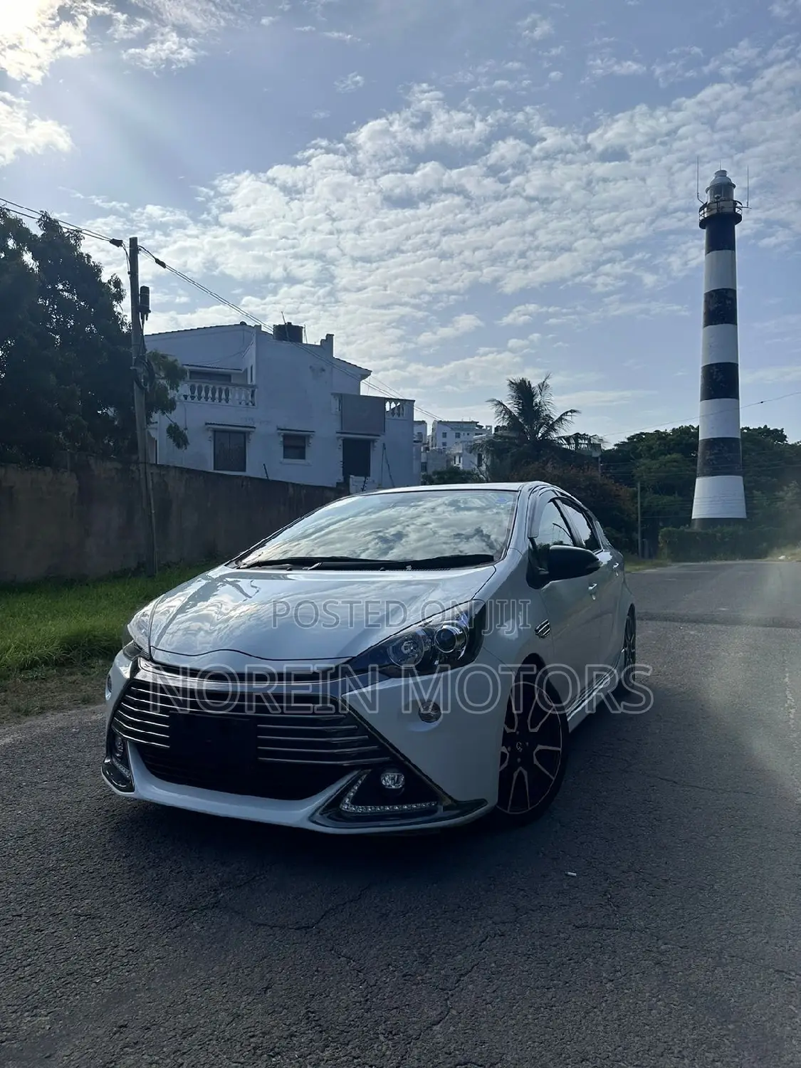 Toyota Aqua 2018 White