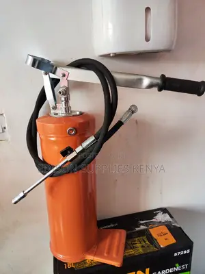 Grease Bucket 8 Litre Grease Pump Bucket 8kg