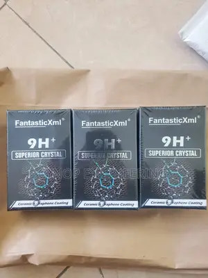 Long-Lasting 9h+ Graphene Car Coating