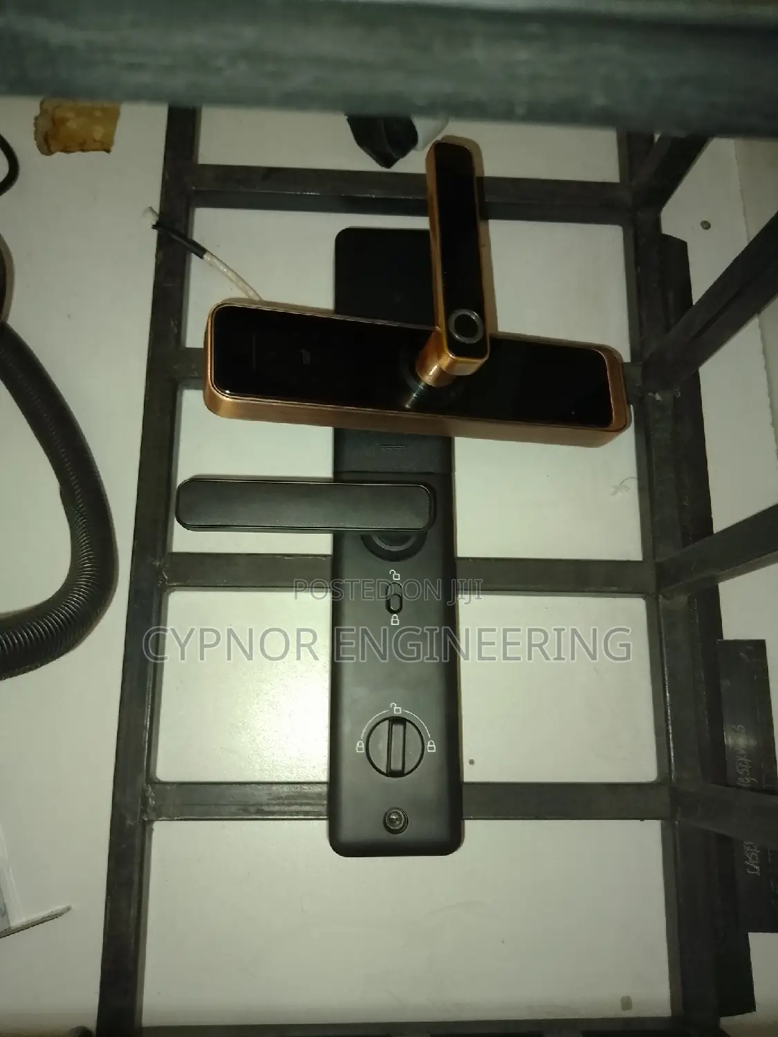 Biometric Refuge:Smart Tuya Wifi Door Lock