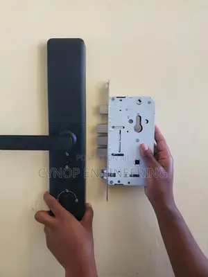 Biometric Wifi Door Lock With Passcode Intergration