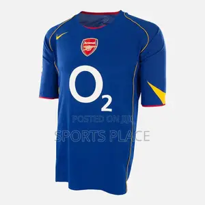 Arsenal Retro 2004/05 Away Jersey