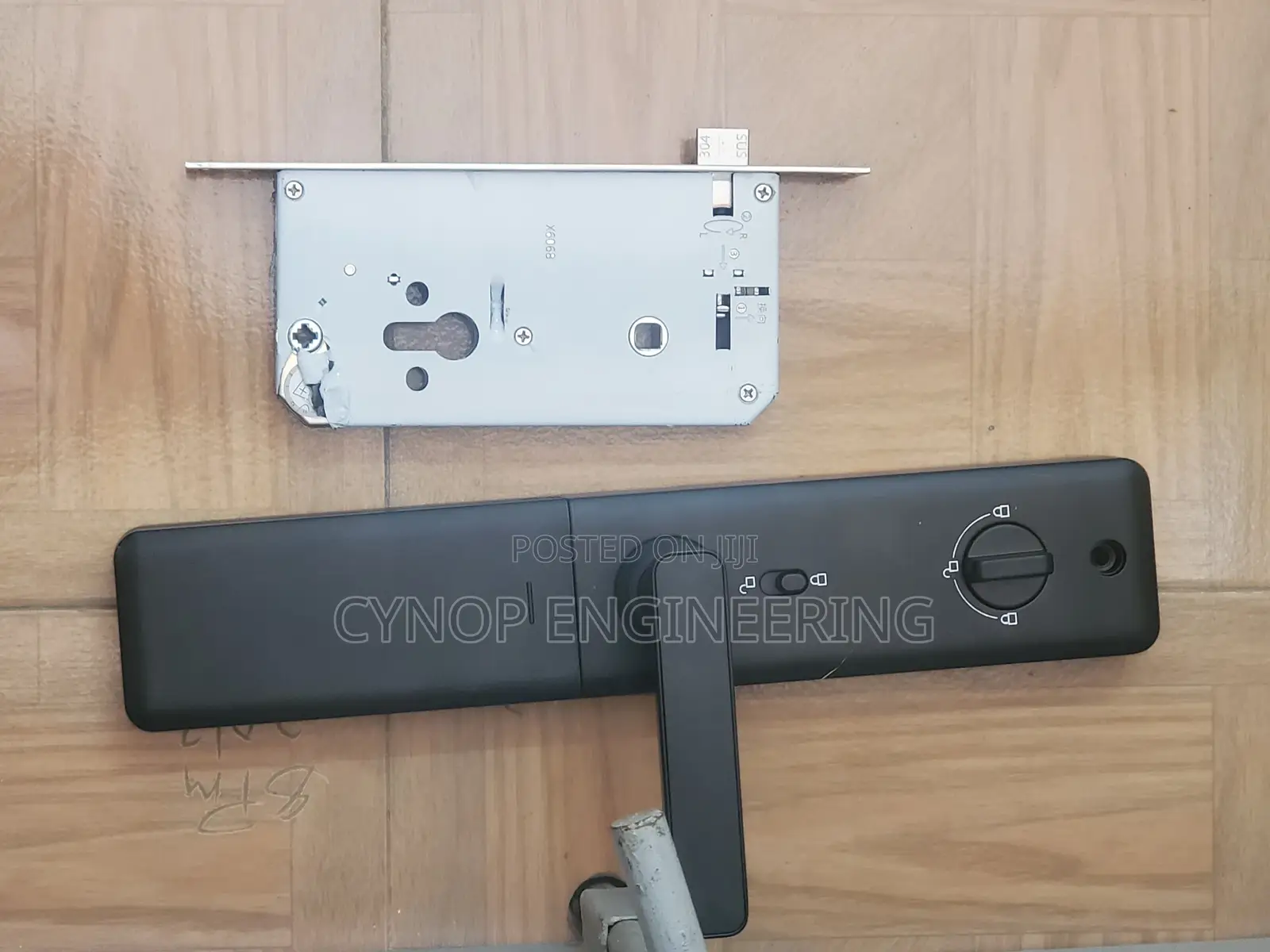 Smart Connectivity Wifi Door Lock With RFID Technology