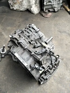 Nissan March, Cube CR12 2wd Gearbox