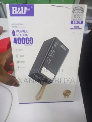 High Capacity Triple Input 4 USB Output 40000mah Power Bank