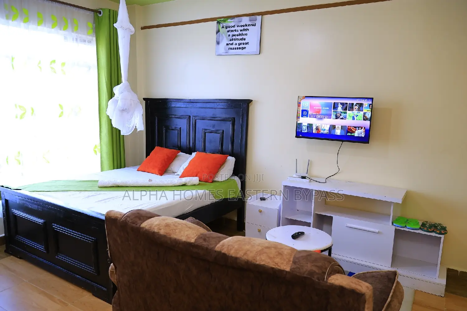 Modern Elegance: Fully Equipped Studio Getaway