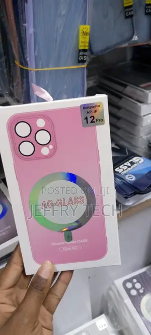 Apple iPhone 12