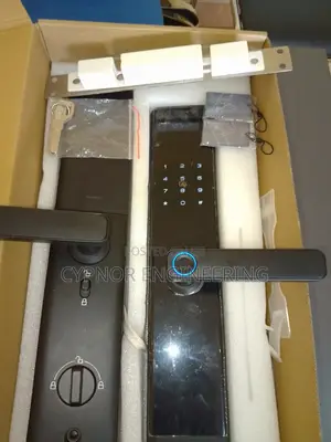 Key-Free Comfort Smartlocks Ensure Topsec Access Control