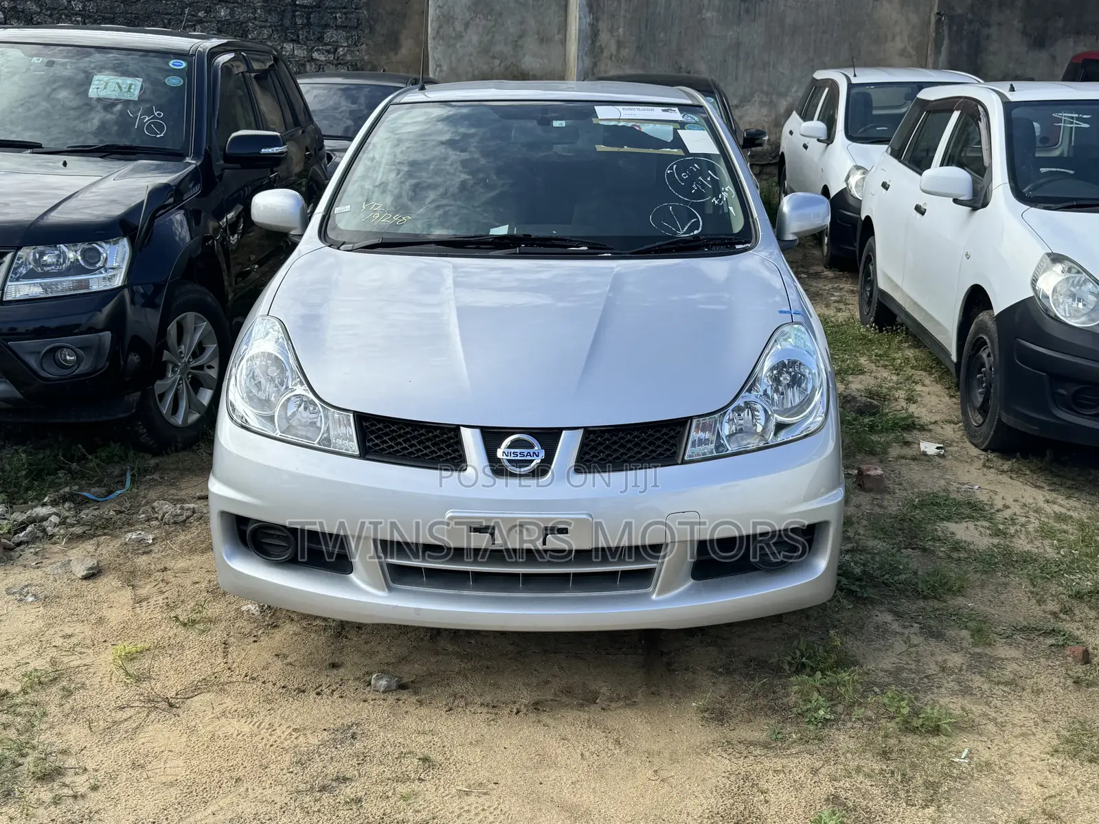 Nissan Wingroad 2017 Silver